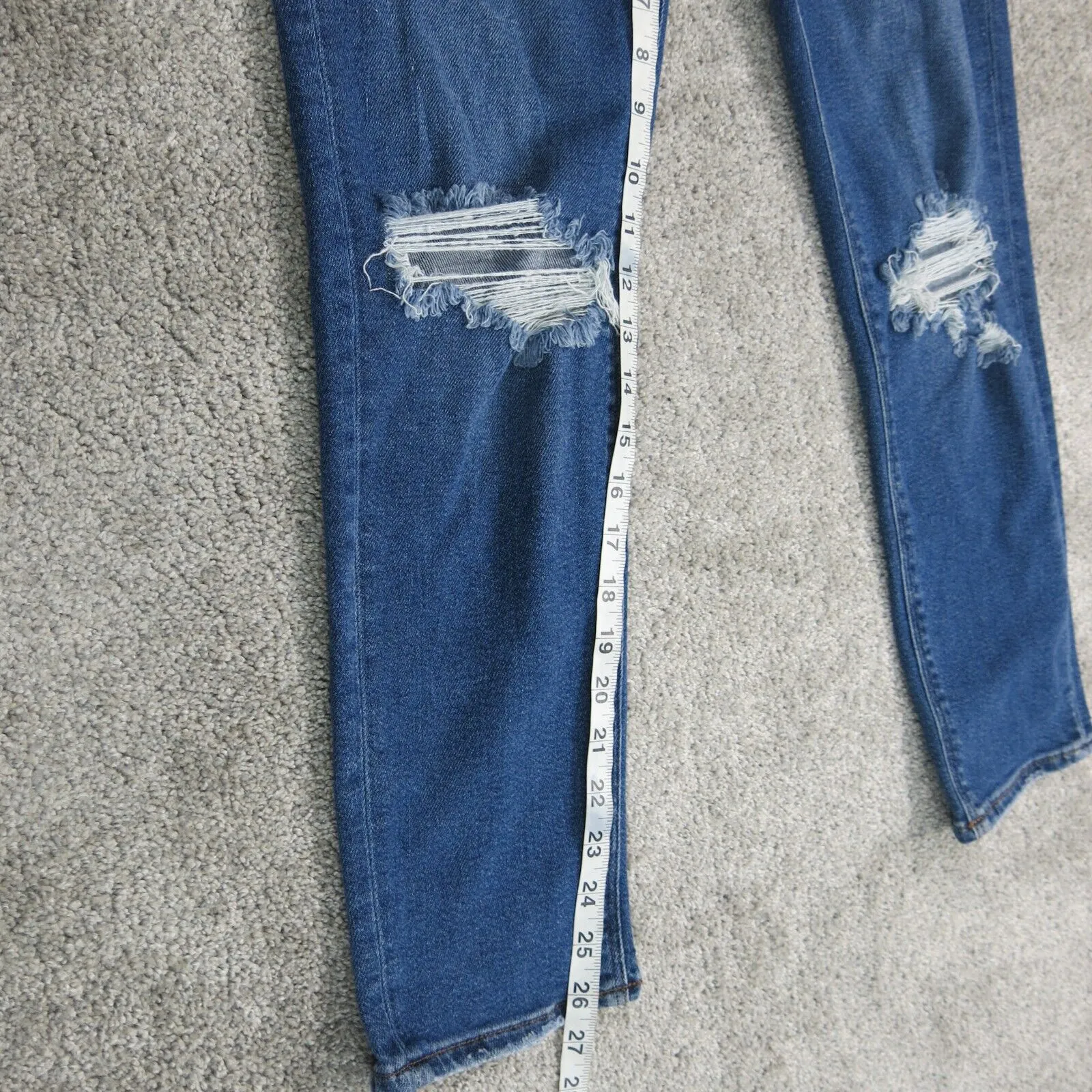 American Eagle Womens Jeans Tapered Leg Mid Rise Distressed Cotton Blue Size 4