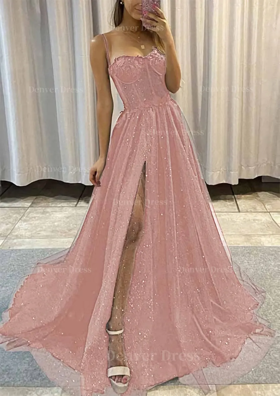 kamahe A-line Sweetheart Spaghetti Straps Sweep Train Tulle Glitter Prom Dress With Appliqued