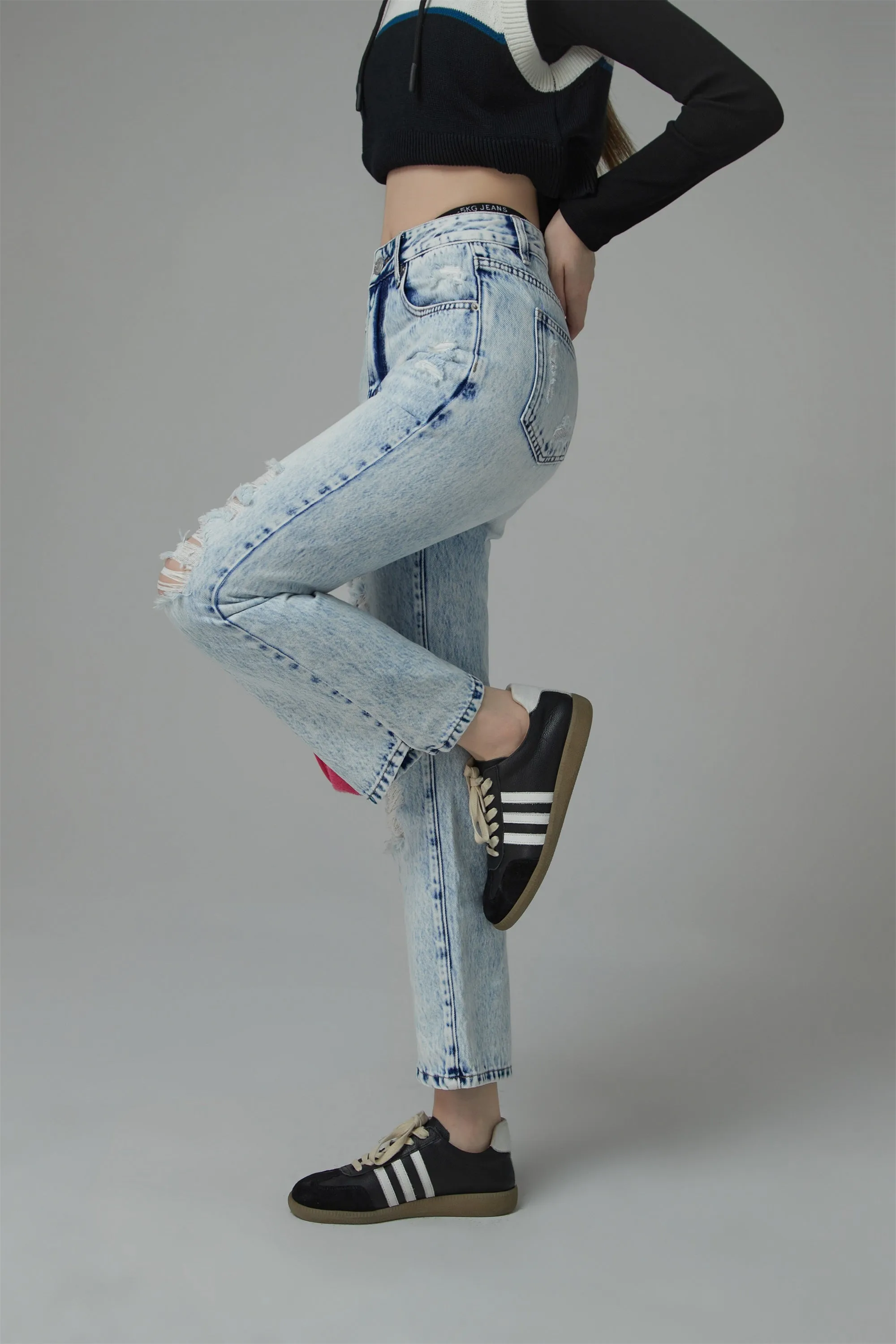 Unbalanced Hem Distressed Denim Jeans